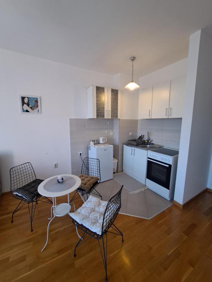 Hana Apartment Podgorica Ngoại thất bức ảnh